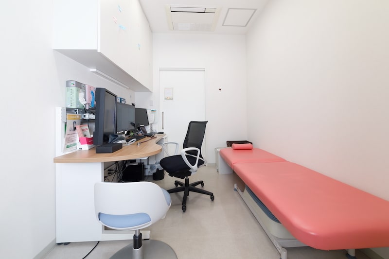 診察室1